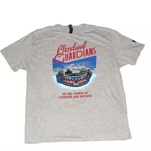 Cleveland Guardians Corner of Carnegie and Ontario Mens T-shirt sz. XL N…